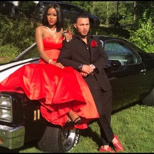 PROM DRESS FOR SALE !!!